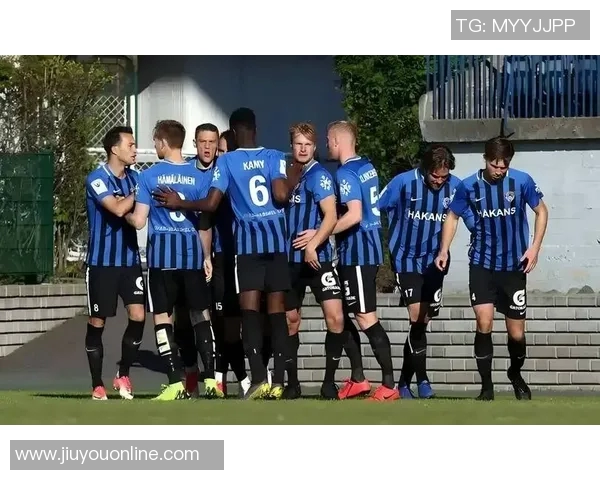 芬超球队降级后主场看台被焚毁警方怀疑是人为纵火事件